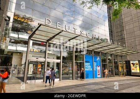 Deutsche Bank Center, anciennement Time Warner Center à Columbus Circle, New York Banque D'Images