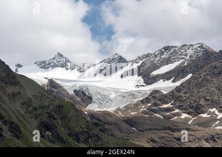 Panorama depuis le col de Gavia, Italie Banque D'Images