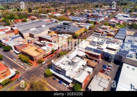 Orange ville centre-ville en vue aérienne par une journée ensoleillée - région australienne Central West agricole, Nouvelle-Galles du Sud. Banque D'Images