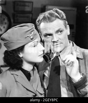 JUIN TRAVIS et JAMES CAGNEY au PLAFOND ZÉRO 1936 réalisateur HOWARD HAWKS jeu / scénario Frank Wead costume design Orry-Kelly Cosmopolitan Productions / Warner bros. Banque D'Images