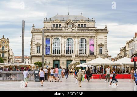 Montpellier, France, 5 août 2021. Vue sur l'Opéra sur la place de la Comédie. Banque D'Images