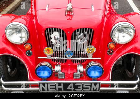 Kilmarnock, Royaume-Uni. 22 août 2021. Le club automobile classique d'Ayrshire a accueilli une exposition de voiture classique et vintage, avec 120 voitures, camions et autobus avec des propriétaires de partout au Royaume-Uni. Heureusement, les restrictions Covid ont été assouplies et le spectacle a été permis à l'avance et est la première exposition de son genre organisé par le car Club, depuis mars 2020. Crédit : Findlay/Alay Live News Banque D'Images