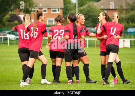 Strood, Royaume-Uni. 22 août 2021. Pendant le match de première catégorie de la Ligue nationale des femmes de la FA entre Gillingham et Hounslow au Rochester United Sports Ground à Strood, en Angleterre. Crédit: SPP Sport presse photo. /Alamy Live News Banque D'Images