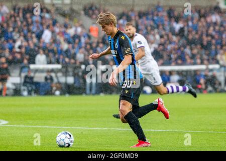 Charles de Ketelaere du Club photographié en action lors d'un match de football entre le Club Brugge KV et Beerschot va, dimanche 22 août 2021 à Bruges, le jour même Banque D'Images