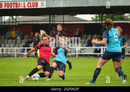 Strood, Royaume-Uni. 22 août 2021. Pendant le match de première catégorie de la Ligue nationale des femmes de la FA entre Gillingham et Hounslow au Rochester United Sports Ground à Strood, en Angleterre. Crédit: SPP Sport presse photo. /Alamy Live News Banque D'Images