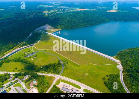 Barrage de Brookville et lac de déversement dans l'Indiana Banque D'Images