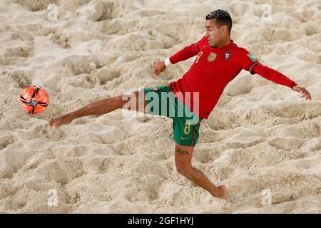 Moscou, Russie. 22 août 2021 ; Stade Luzhniki, Moscou, Russie : coupe du monde de la FIFA, tournoi de football sur la plage ; B&#xea ; Martins du Portugal, pendant le match entre le Portugal et le Sénégal, au 2ème tour du Groupe D. crédit : action plus Sports Images/Alamy Live News Banque D'Images