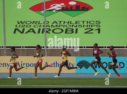 Nairobi, Kenya. 22 août 2021. Les athlètes participent à la finale féminine de 5000m aux Championnats du monde d'athlétisme U20 2021 à Nairobi, au Kenya, le 22 août 2021. Crédit : long Lei/Xinhua/Alay Live News Banque D'Images