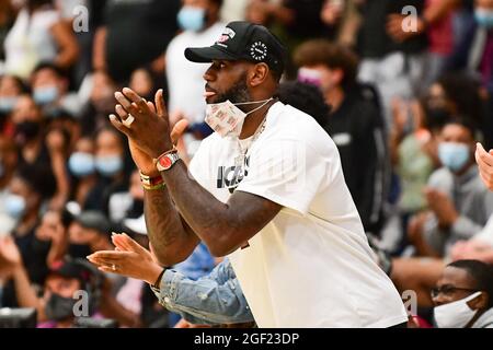 LeBron James lors du match de basket-ball CIF Southern Section Championship 2021, le vendredi 11 juin 2021, à Chatsworth. Centennial a vaincu Sierra CAN Banque D'Images