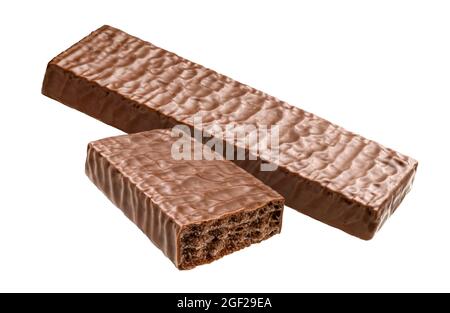 Barre de chocolat gaufré isolée sur fond blanc Banque D'Images