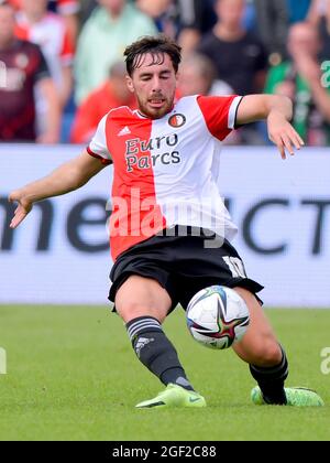 ROTTERDAM, PAYS-BAS - AOÛT 22 : Orkun Kokcu de Feyenoord pendant le match néerlandais Eredivisie entre Feyenoord et Vas-y Eagles au Kuip le 22 août 2021 à Rotterdam, pays-Bas (photo de Dennis Bresser/Orange Pictures) Banque D'Images