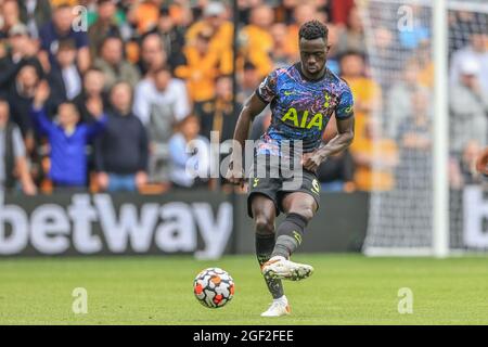 Wolverhampton, Royaume-Uni. 22 août 2021. Davinson Sanchez #6 de Tottenham Hotspur en action pendant le match à Wolverhampton, Royaume-Uni le 8/22/2021. (Photo de Mark Cosgrove/News Images/Sipa USA) crédit: SIPA USA/Alay Live News Banque D'Images