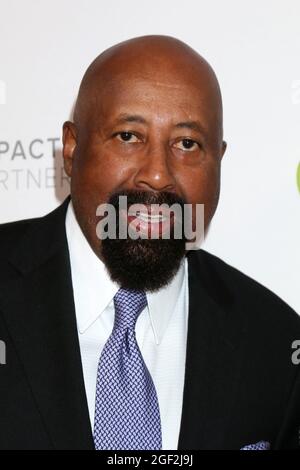 20 août 2021, Beverly Hills, CA, Etats-Unis: LOS ANGELES - AOÛT 20: Mike Woodson au 21e Gala annuel de la Fondation Harold et Carole Pump à l'Hôtel Beverly Hilton le 20 août 2021 à Beverly Hills, CA (image de crédit: © Kay Blake/ZUMA Press Wire) Banque D'Images