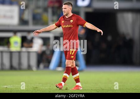 Roma, Italie. 22 août 2021. Jordan Veretout of AS Roma célèbre après avoir atteint le but de 2-1 lors de la série UN match de football entre AS Roma et ACF Fiorentina au stade olimpico de Rome (Italie), le 22 août 2021. Photo Antonietta Baldassarre/Insidefoto Credit: Insidefoto srl/Alay Live News Banque D'Images