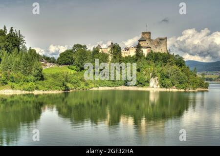 Niedzica, sud de la Pologne, HDR image Banque D'Images