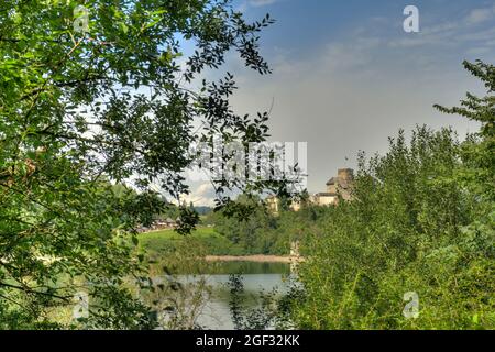 Niedzica, sud de la Pologne, HDR image Banque D'Images