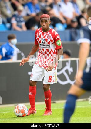 Bochum, Allemagne. 22 août 2021. Leandro BARREIRO (MZ) action, Soccer 1er Bundesliga, 2ème jour de match, VfL Bochum (BO) - FSV FSV FSV Mainz 05 (MZ) 2: 0, le 08/21/2021 à Bochum/Allemagne. #DFL règlements interdisent toute utilisation de photographies comme séquences d'images et/ou quasi-vidéo # crédit: dpa/Alay Live News Banque D'Images