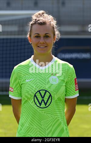 Wolfsburg, Allemagne. 23 août 2021. Football, femmes: Bundesliga, VfL Wolfsburg, présentation de l'équipe au stade AOK. Lena Lattwein. Credit: Swen Pförtner/dpa/Alay Live News Banque D'Images
