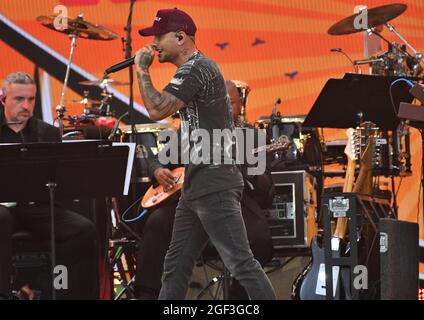 NEW YORK, NEW YORK - AOÛT 21 : Kane Brown se produit sur scène lors de We Love NYC: The Homecoming concert produit par NYC, Clive Davis, et Live Nation le 21 août 2021 à New York City. (Photo de John Atashian) Banque D'Images