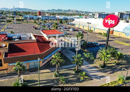 Restaurant VIP sur le Paseo Río Sonora à Vado del Rio Sonora. Hermosillo, Sonora Mexique. (Photo de Luis Gutierrez / NortePhoto.com) Restaurante VIP en el Paseo Río Sonora en en Vado del Rio Sonora. Hermosillo, Sonora Mexique. (Photo de Luis Gutierrez / NortePhoto.com) Banque D'Images