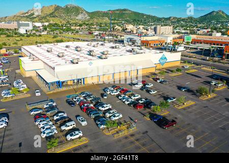 DOMAINE de vente en gros DE SAMS Club sur Paseo Río Sonora ou Vado del Rio Sonora. Hermosillo, Mexique. (Photo de Luis Gutierrez / NortePhoto.com) Bodega de mayo Banque D'Images