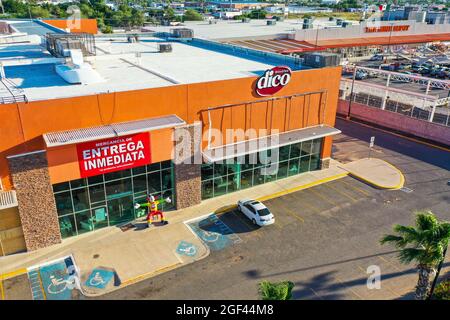 Vue générale du magasin de meubles de DICO dans le pavillon Reforma situé sur Paseo Río Sonora ou Vado del Rio Sonora. Hermosillo, Sonora Mexique. (Photo par Banque D'Images