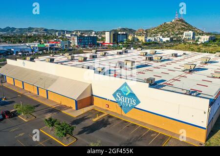 DOMAINE de vente en gros DE SAMS Club sur Paseo Río Sonora ou Vado del Rio Sonora. Hermosillo, Mexique. (Photo de Luis Gutierrez / NortePhoto.com) Bodega de mayo Banque D'Images