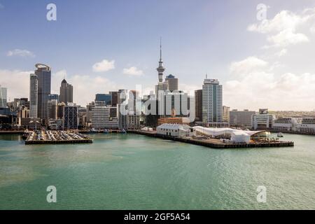 Port d'Auckland avec bâtiments historiques le bâtiment Northern Steam Ship Company depuis 1898 Quay Street, Auckland Nouvelle-Zélande Banque D'Images