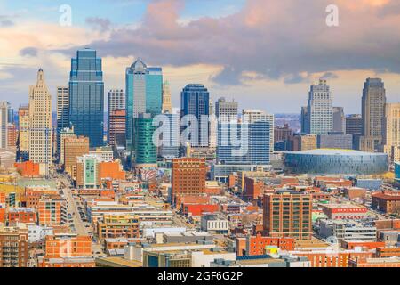 Vue sur les gratte-ciel de Kansas City dans le Missouri, États-Unis Banque D'Images