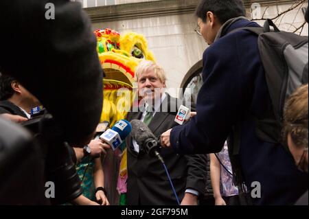 Boris Johnson, maire de Londres, a lancé les célébrations du nouvel an chinois, Lisle Street, Londres, Royaume-Uni. 22 janvier 2010 Banque D'Images