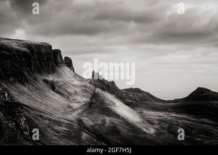 Le vieil homme de Storr en noir et blanc, île de Skye, Écosse. Banque D'Images