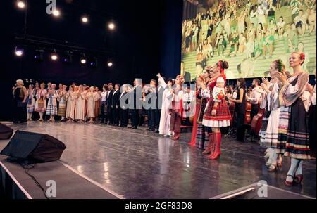 23 août 2021 Grand concert d'artistes de l'Odessa National Academic Opera and Ballet Theatre 'padshchina'. Ukraine, couleur. Crédit : Arkadiy Luchak/Alay Live News Banque D'Images