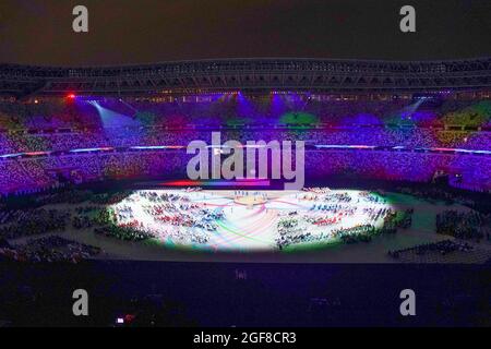 TOKYO, JAPON - AOÛT 24 : Aperçu général lors de la cérémonie d'ouverture des Jeux paralympiques de Tokyo de 2020 au stade olympique le 24 août 2021 à Tokyo, Japon (photo d'Ilse Schaffers/Orange Pictures) NOCNSF ATLETIEKUNIE Banque D'Images