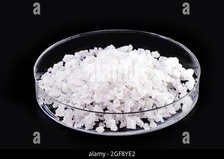 potion de nitrate d'argent, cristaux de nitrate utilisés dans l'industrie pharmaceutique Banque D'Images