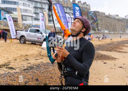 British Kitesurf Freestyle Cameweek-end, Ramsgate, 21 et 22 août 2021. Banque D'Images