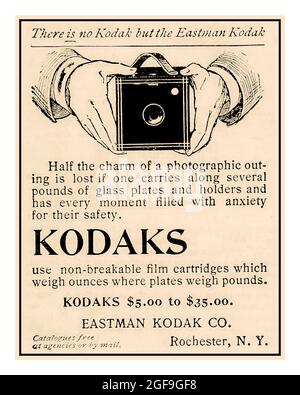 Archive vintage Eastman Kodak Press annonce pour l'appareil photo « KODAKS » utilisant des cartouches de film au lieu de plaques de verre fragiles et lourdes. 1900 Rochester NY Etats-Unis «il n'y a pas de Kodak mais le Eastman Kodak» Banque D'Images