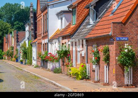 Fondation Friedrich de Duke de Friedrichstadt par des constructeurs néerlandais, une petite ville avec des canaux de ville en Frise du Nord, Schleswig-Holstein, Allemagne Banque D'Images