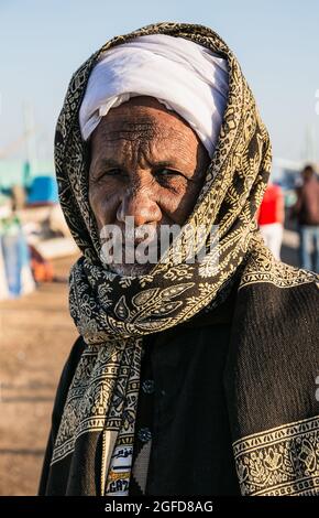 Hurgada, Égypte-30 janvier 2020. Vieux portrait égyptien en costume traditionnel, Hurghada. Égypte. Banque D'Images