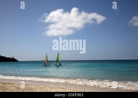 Grande Anse Beach Grenade Dinghies de voile Banque D'Images