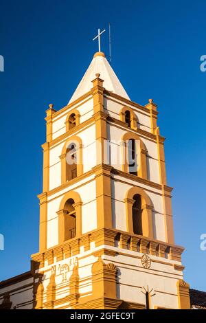 Tour de l'église Nuestra Senora de la Soledad à Camaguey, Cuba Banque D'Images