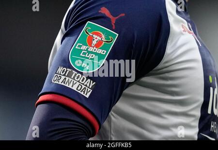 West Bromwich, Royaume-Uni. 25 août 2021. Écusson de la coupe Carabao lors du match de la coupe Carabao entre West Bromwich Albion et Arsenal aux Hawthorns, West Bromwich, Angleterre, le 25 août 2021. Photo de David Horn. Crédit : Prime Media Images/Alamy Live News Banque D'Images