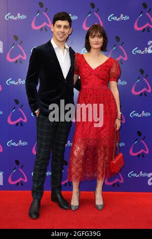 Sam Rollinson et Matt Richardson, Andrew Lloyd Webbers Cendrillon - Gala Performance, Gillian Lynne Theatre Drury Lane, Londres, Royaume-Uni, 25 août 2021, Banque D'Images