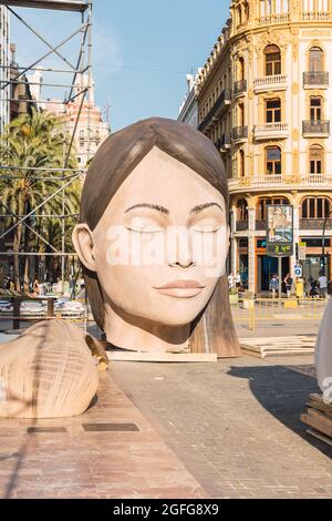 Valence, Espagne - août 2021: Retour de Las Fallas en 2021 après la pandémie du coronavirus COVID-19, le festival le plus important de Valence. Le mai Banque D'Images