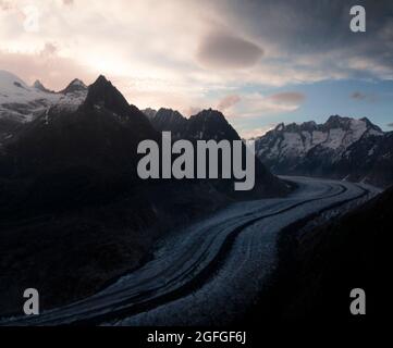 Skies spectaculaires au glacier d'Aletsch, Suisse Banque D'Images