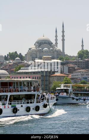 Istanbul, Turquie - 8 juin 2014 : la mosquée Suleymaniye est une mosquée impériale ottomane située sur la troisième colline d'Istanbul, en Turquie. Banque D'Images