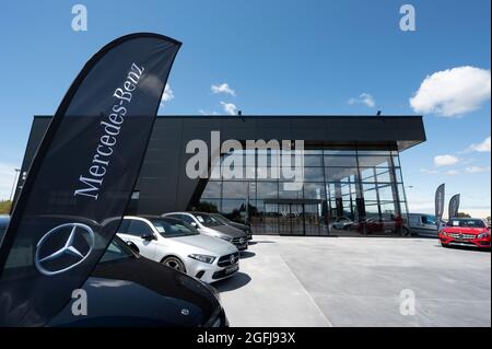 Sete (sud de la France) : concessionnaire Mercedes Benz Banque D'Images