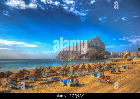 CALP Espagne Levante la Fossa Beach Espagne HDR coloré Banque D'Images