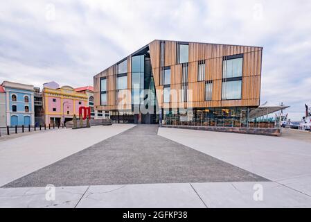 Conçu par la société locale Circa Morris-Nunn Chua Architects, l'hôtel Macq01 est un hôtel haut de gamme construit en 2017, au bord de l'eau à Hobart, en Tasmanie Banque D'Images