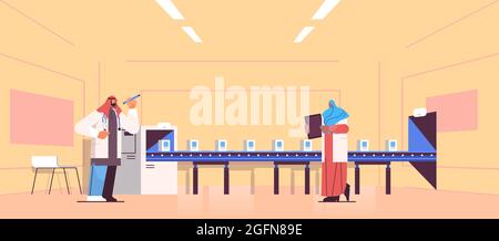 l'équipe des opérateurs arabes contrôle la production de médicaments remplissage sur les tapis transporteurs médecins vérifiant la qualité des produits Illustration de Vecteur