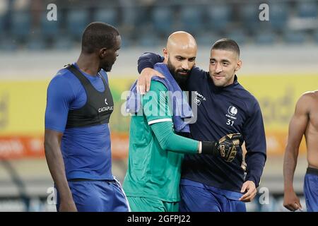 Les joueurs de Gent fêtent après avoir remporté un match de football entre l'équipe belge KAA Gent et l'équipe polonaise Rakow Czestochowa, jeudi 26 août 2021 à Gent, Banque D'Images